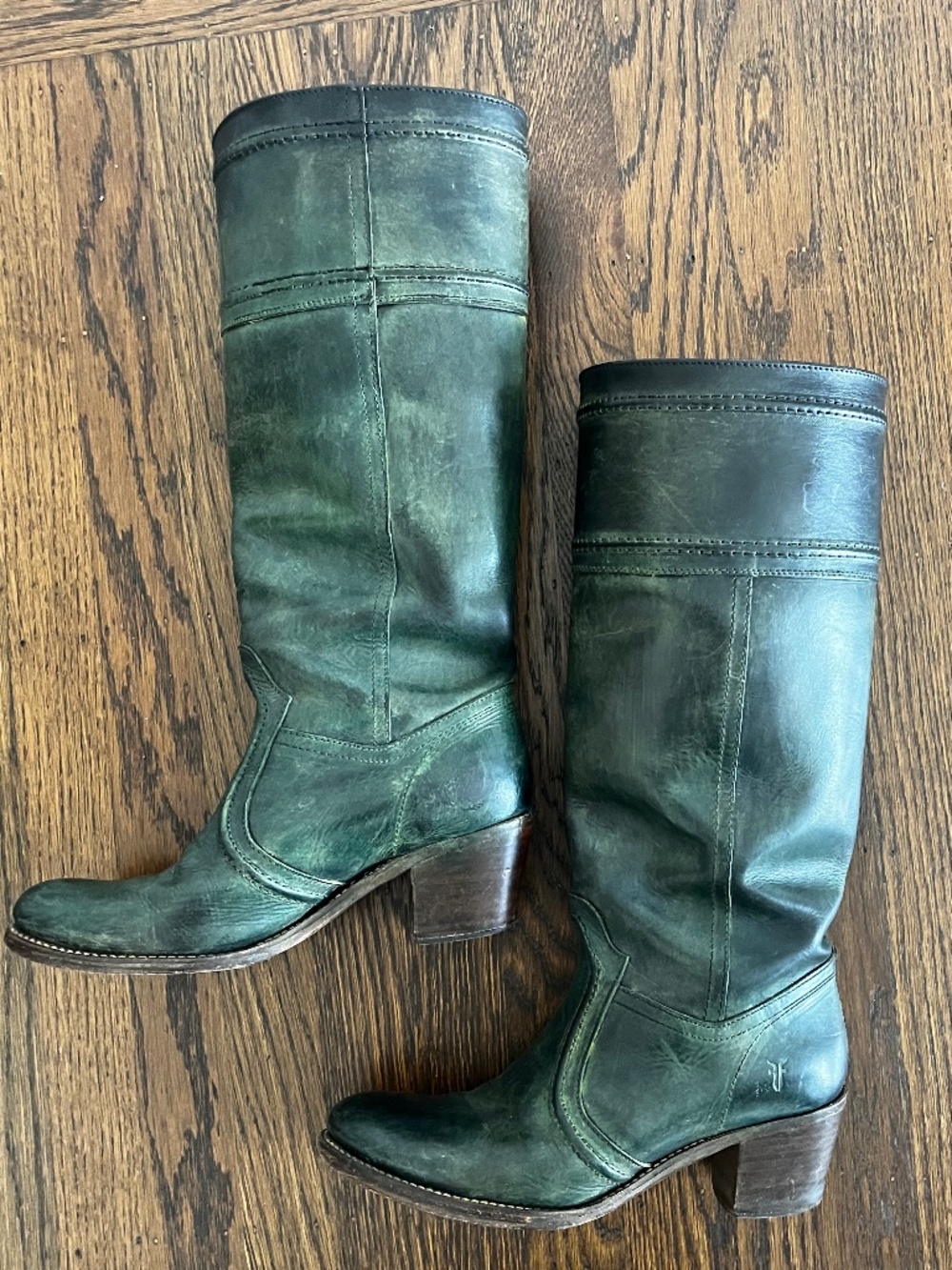 Vintage green Frye Jane 14L Boots - Picture 5 of 10